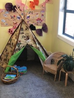 An image of a tent placed for kids in one of the best childcare centers near me.